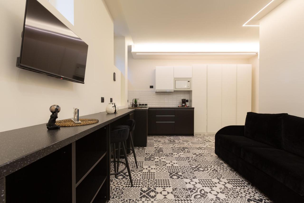 Pab60 -Crescenzago-Luxury Blue House Apartment มิลาน ภายนอก รูปภาพ